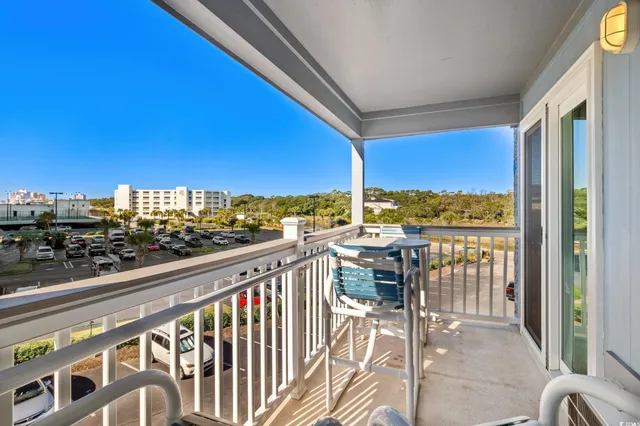 $299,900 | 9520 Shore Drive, Unit 3M, Myrtle Beach, SC 29572