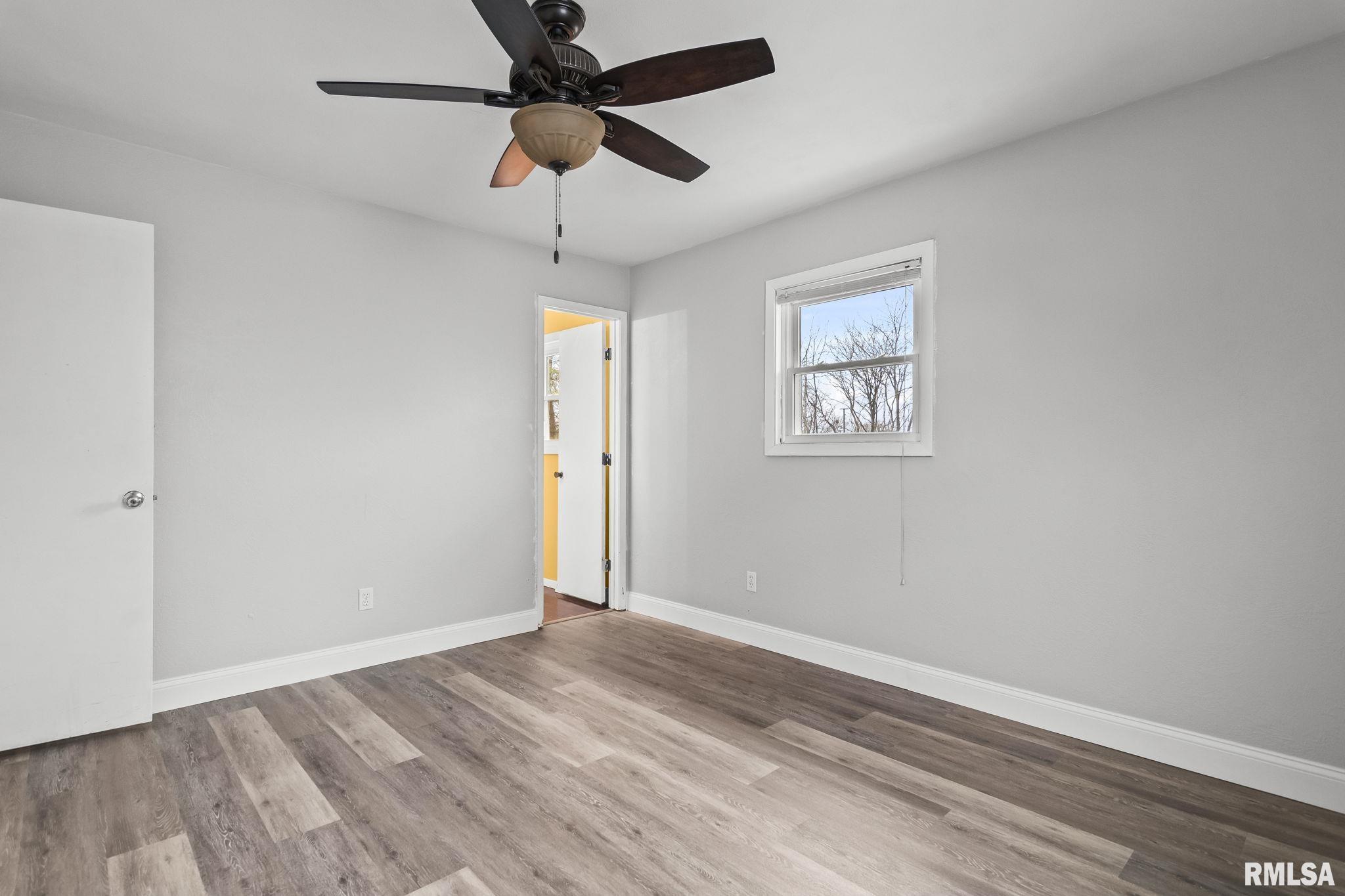 441 Armor Road Springfield, IL 62704 - Photo 13 of 37