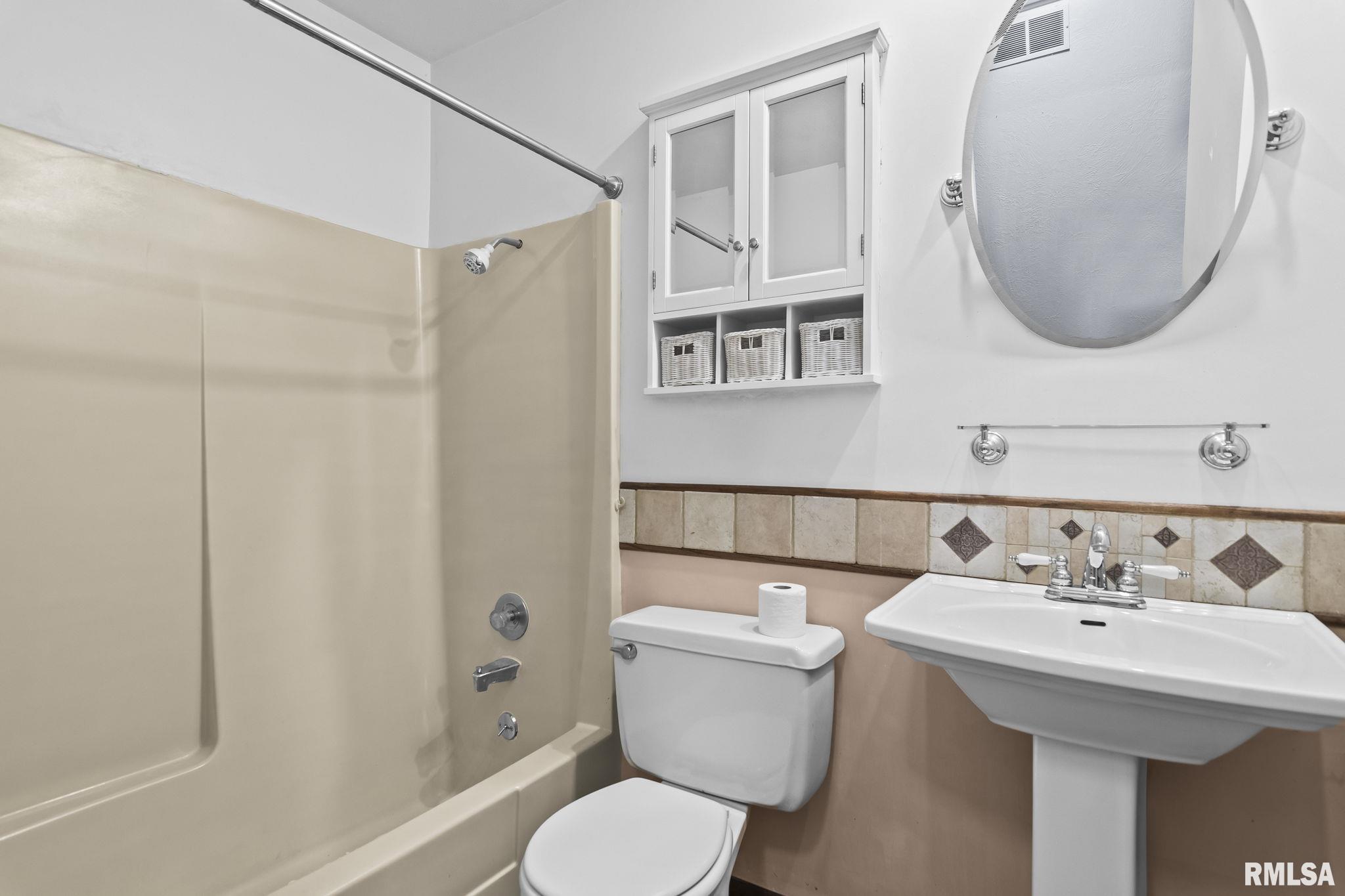 441 Armor Road Springfield, IL 62704 - Photo 23 of 37