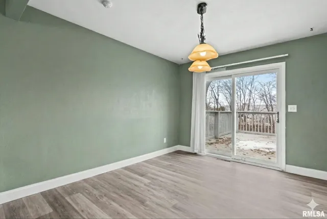 $215,000 | 441 Armor Road, Springfield, IL 62704