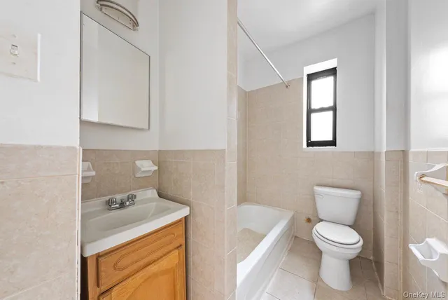 $100,000 | 1715 Nelson Avenue, Unit 2D | Morris Heights