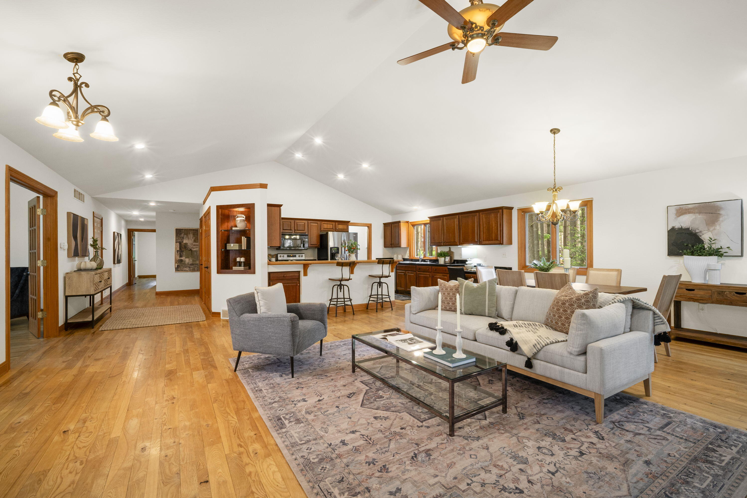 7855 Indian Lore Road, Unit 20 Farmington, WI 53090 - Photo 3 of 38 6_imgDSC03721