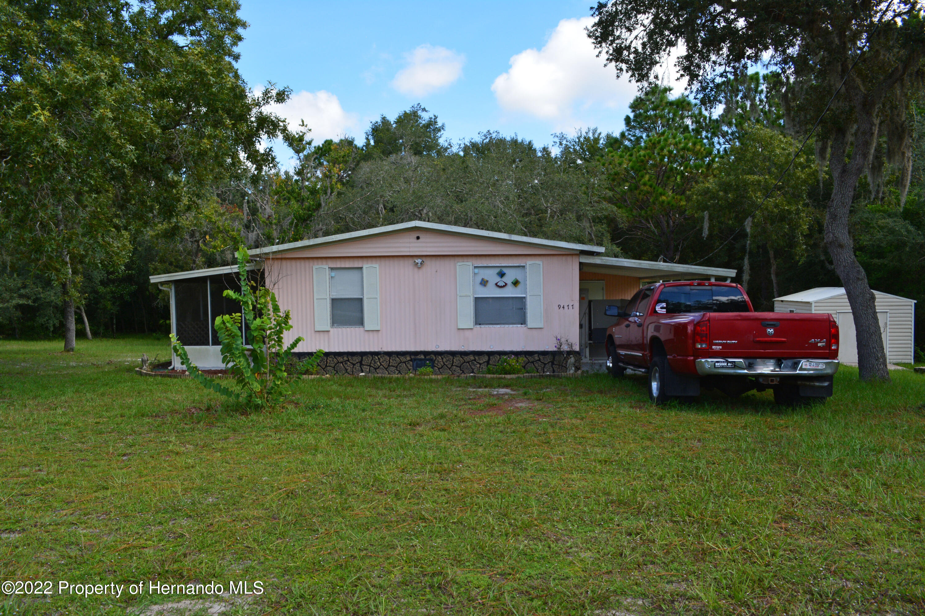 9477 Country Weeki Wachee, FL 34613 - Photo 3 of 48 DSC_3854_0784_edited-1