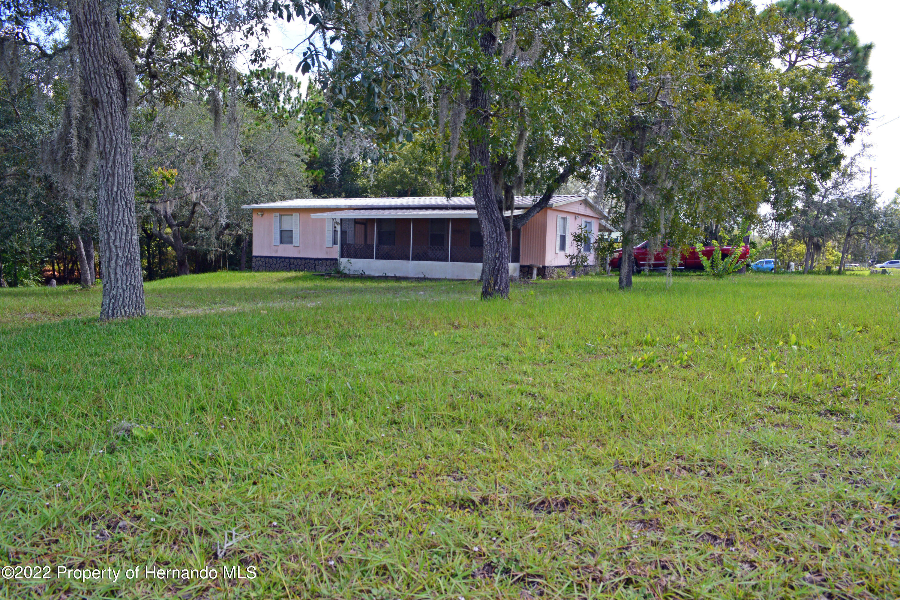 9477 Country Weeki Wachee, FL 34613 - Photo 10 of 48 DSC_3861_0791_edited-2