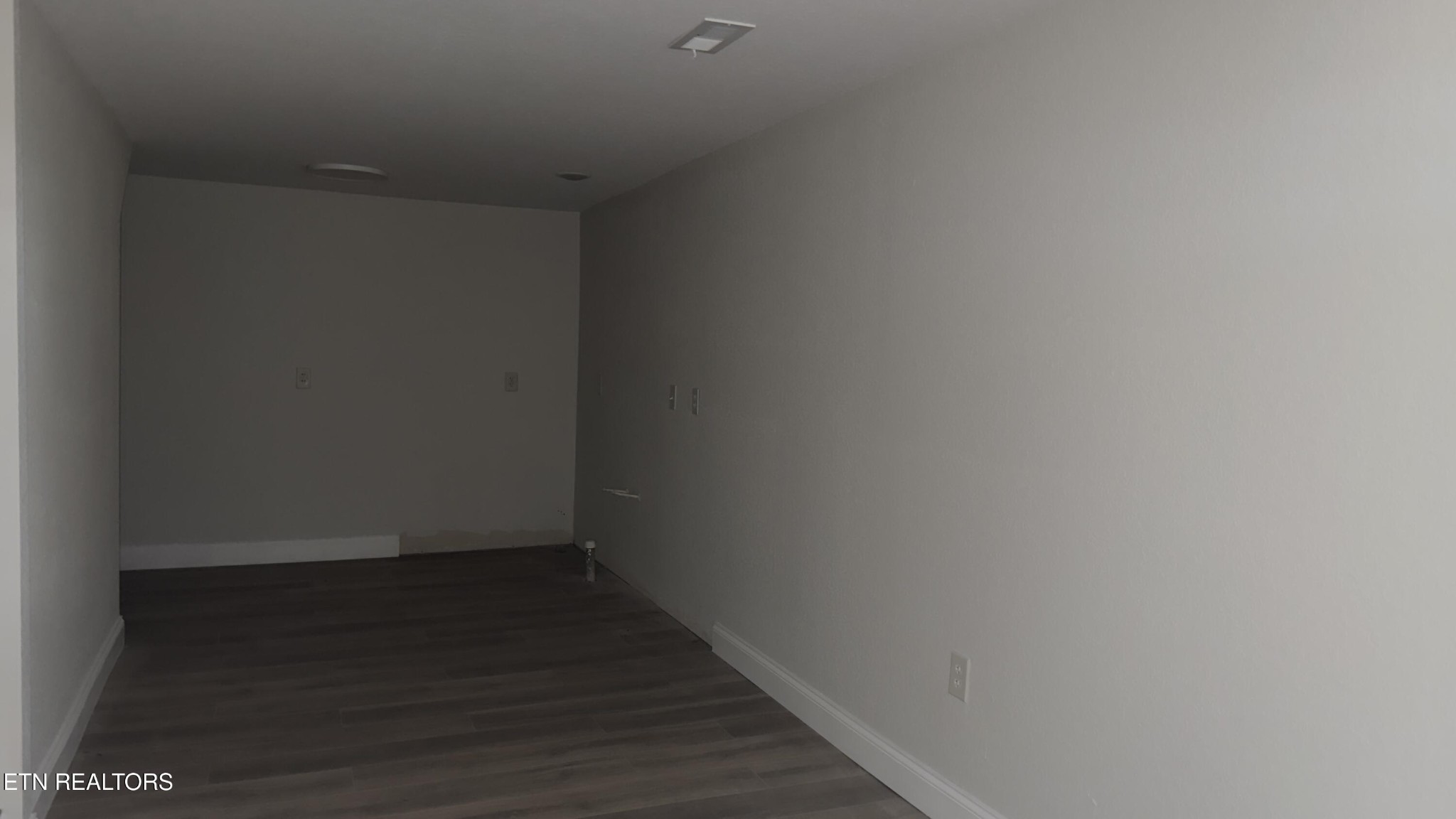 2662 Louisville Road Maryville, TN 37801 - Photo 27 of 60 a view of a small space