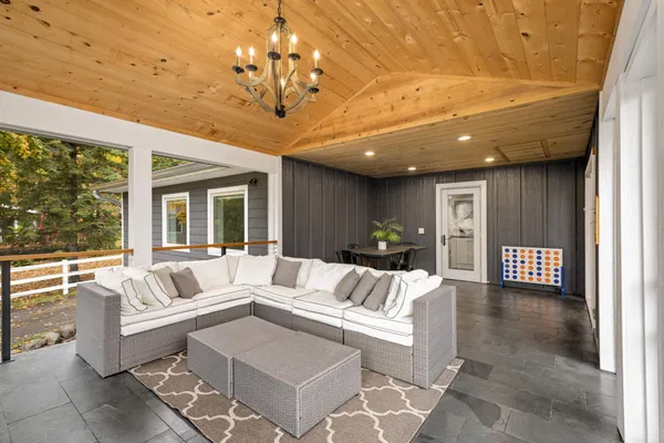 $1,395,000 | 11165 66th Street, Waconia, MN 55387