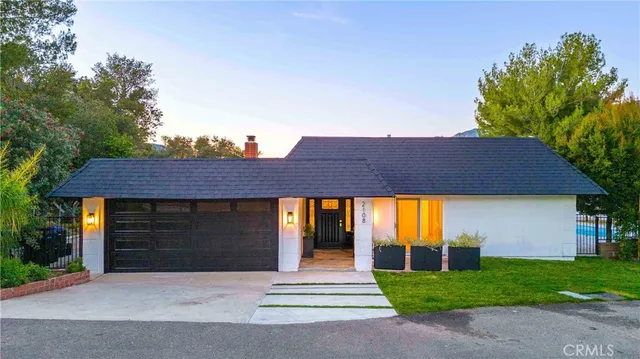 $1,795,000 | 2108 El Arbolita Drive, Glendale, CA 91208