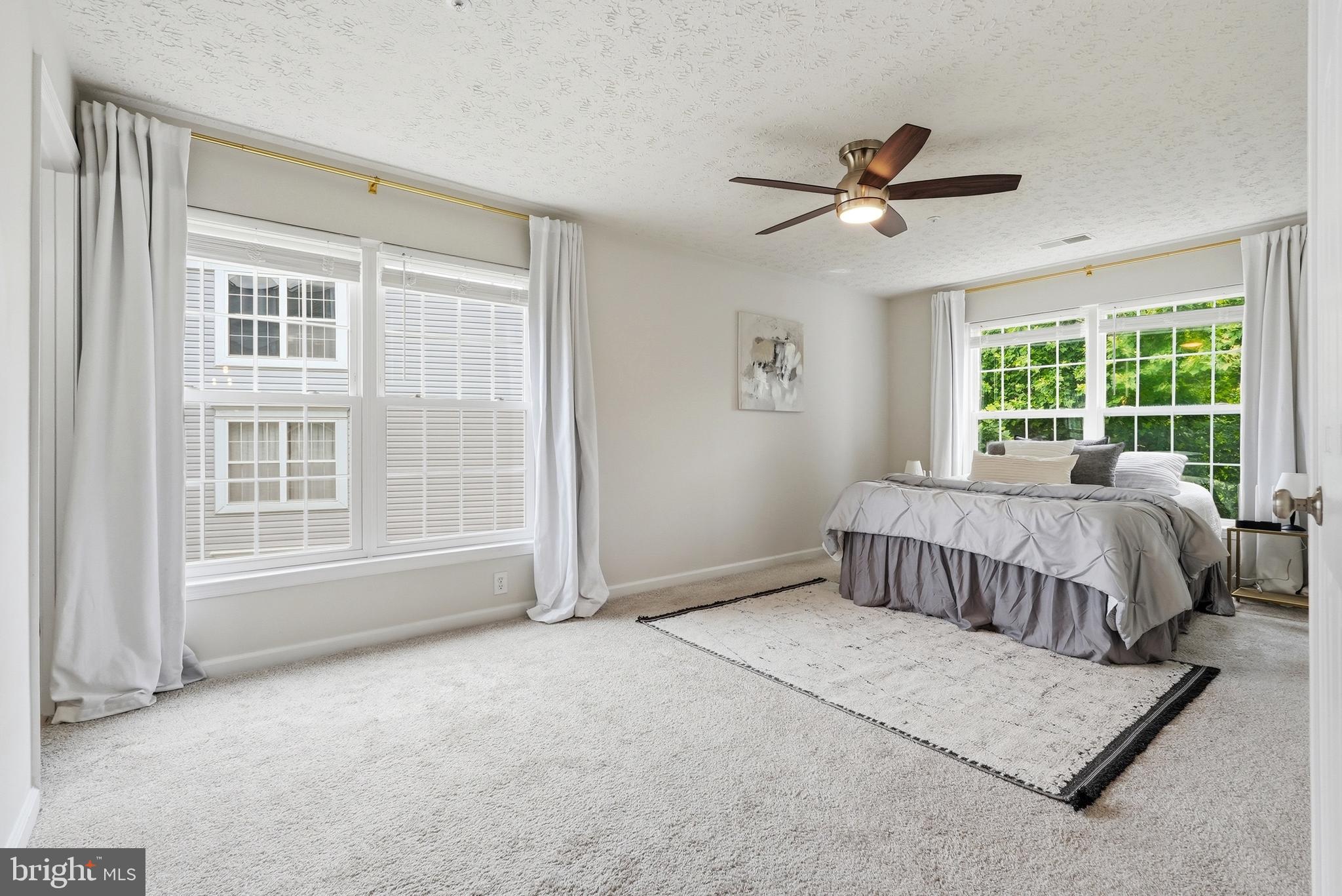 2054 Quaker Way, Unit 9 Annapolis, MD 21401 - Photo 13 of 29 Grand primary suite