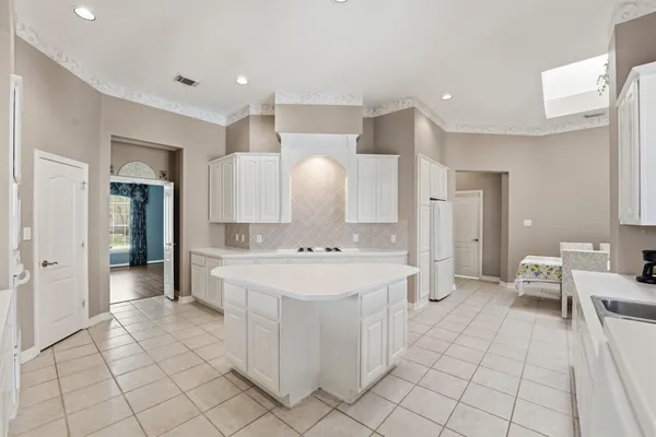 $575,000 | 12406 Calico Falls Lane, Houston, TX 77041