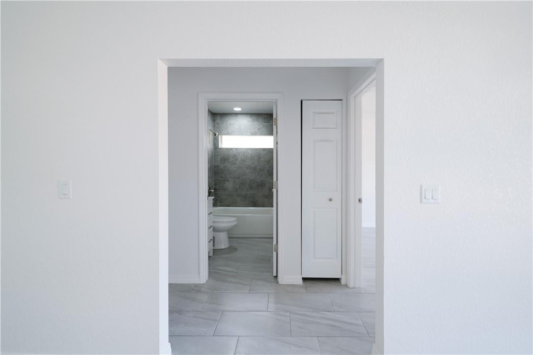 8765 Southwest 133rd Ln Road Ocala, FL 34473 - Photo 15 of 31 Photo 15