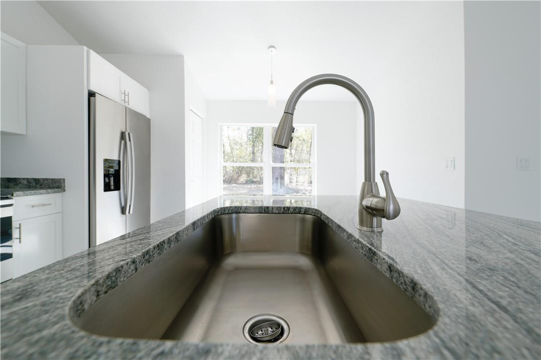 8765 Southwest 133rd Ln Road Ocala, FL 34473 - Photo 18 of 31 Photo 18