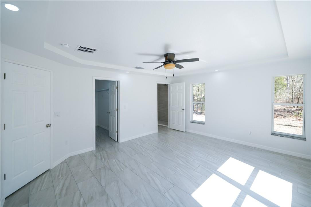 8765 Southwest 133rd Ln Road Ocala, FL 34473 - Photo 9 of 31 Photo 9