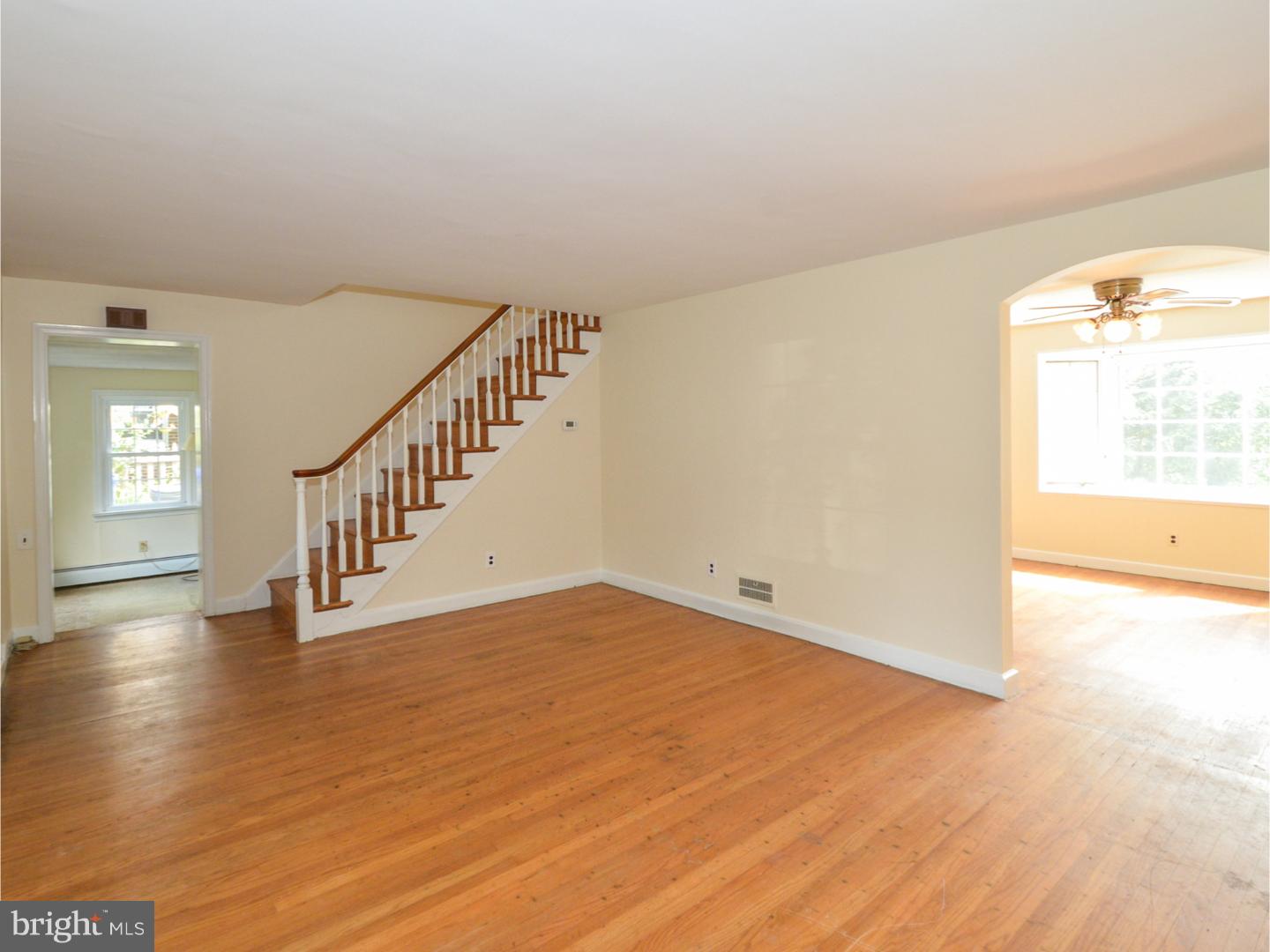 539 Beaver Road Glenside, PA 19038 - Photo 4 of 25 Gallery Image 4