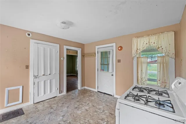 $159,900 | 4508 Elizabeth Street, Smithfield, NY 13408