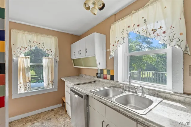 $159,900 | 4508 Elizabeth Street, Smithfield, NY 13408