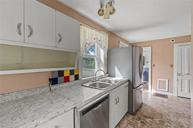 $159,900 | 4508 Elizabeth Street, Smithfield, NY 13408