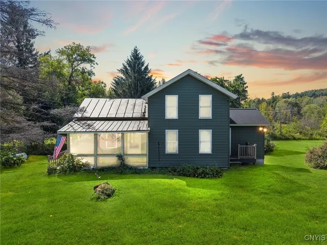 $159,900 | 4508 Elizabeth Street, Smithfield, NY 13408