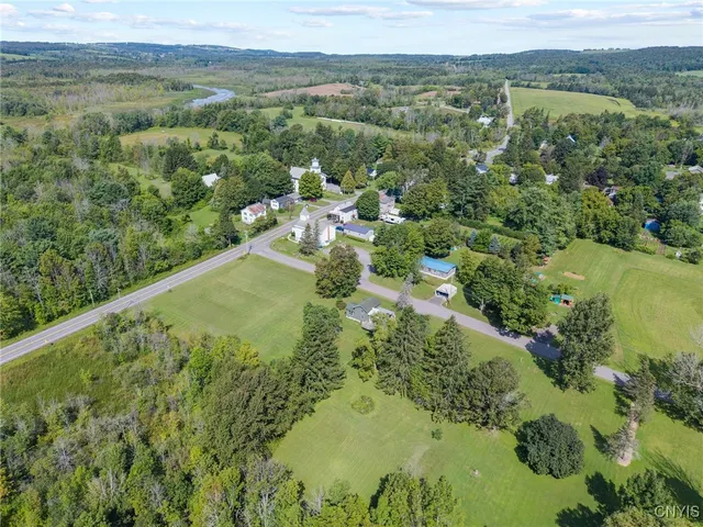 $159,900 | 4508 Elizabeth Street, Smithfield, NY 13408