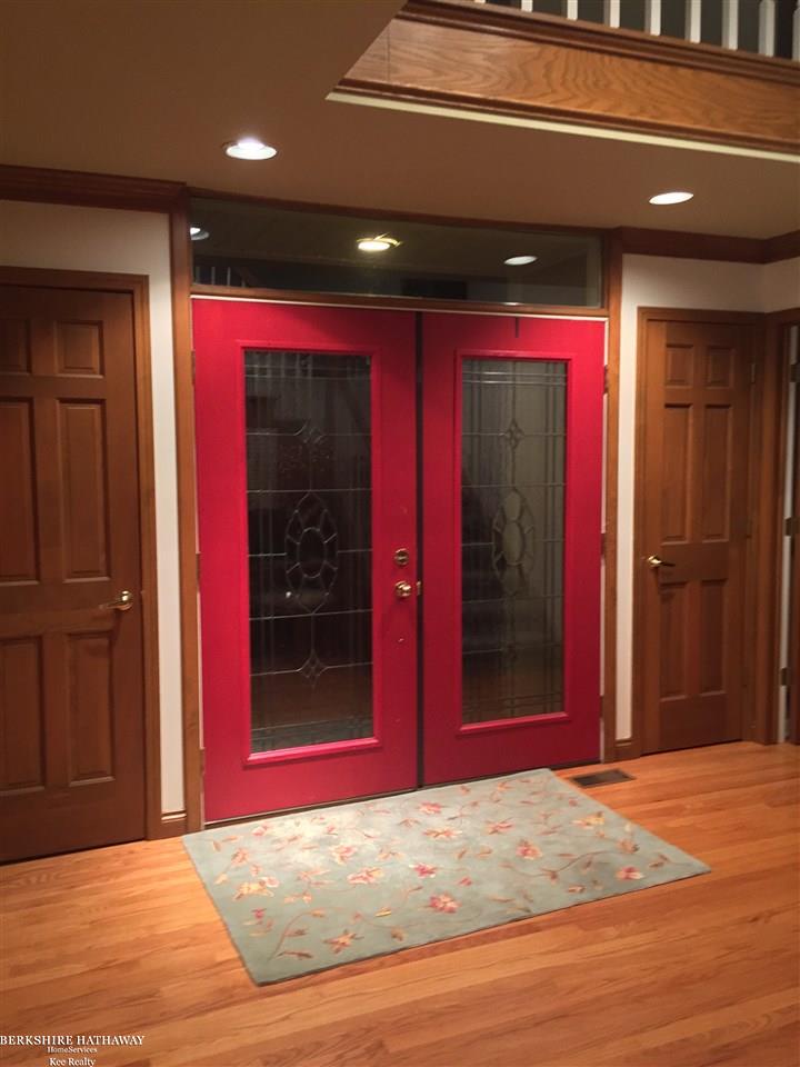 1181 Cobridge Court Rochester Hills, MI 48306 - Photo 6 of 50