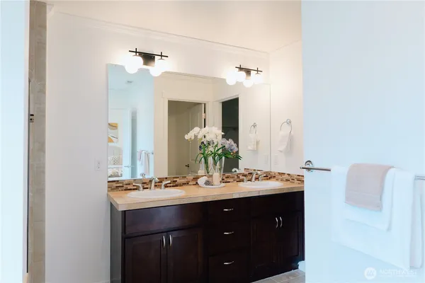 $1,248,000 | 12008 Northeast 162nd Place, Bothell, WA 98011