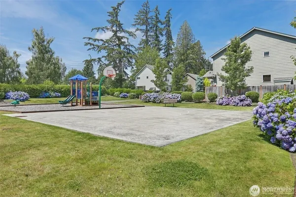 $1,248,000 | 12008 Northeast 162nd Place, Bothell, WA 98011