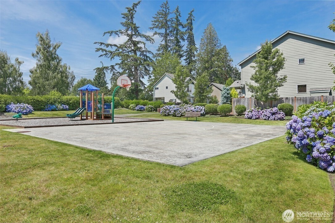 12008 Northeast 162nd Place Bothell, WA 98011 - Photo 34 of 35