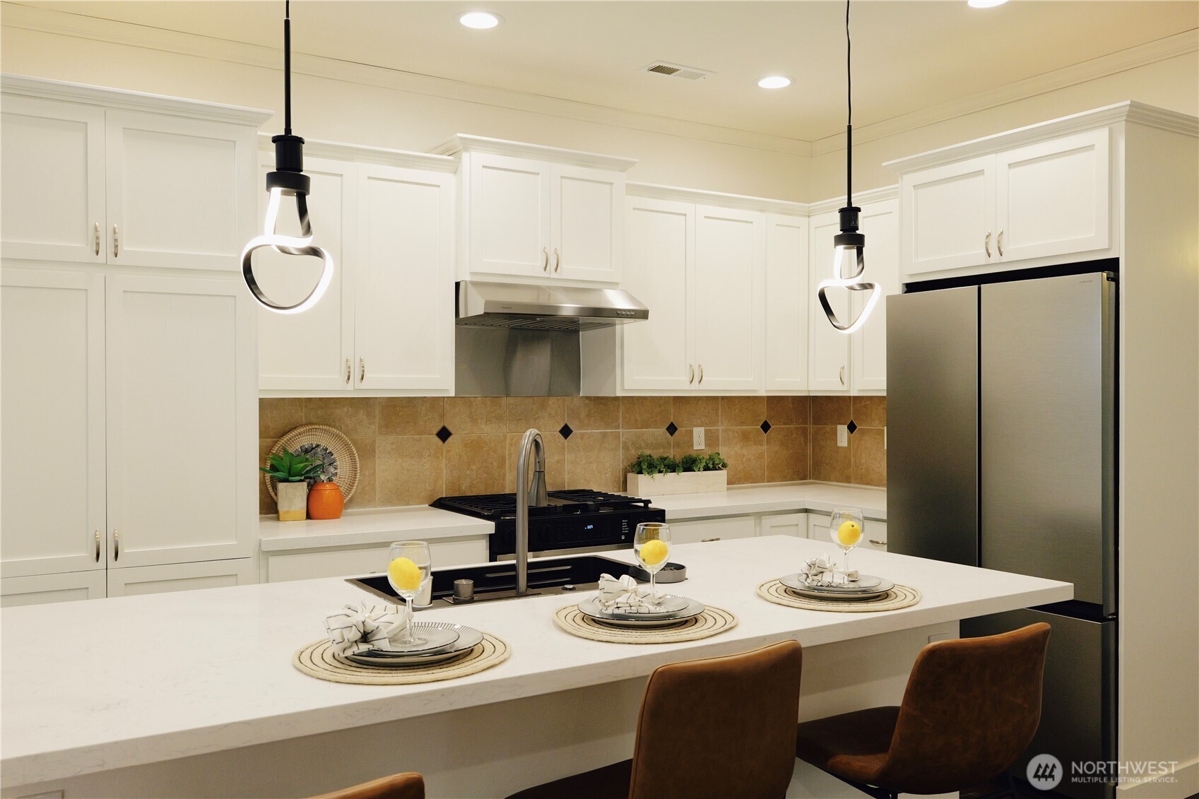 12008 Northeast 162nd Place Bothell, WA 98011 - Photo 5 of 32