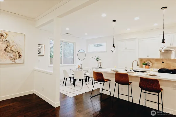 $1,248,000 | 12008 Northeast 162nd Place, Bothell, WA 98011