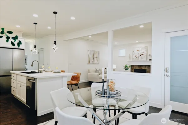 $1,248,000 | 12008 Northeast 162nd Place, Bothell, WA 98011