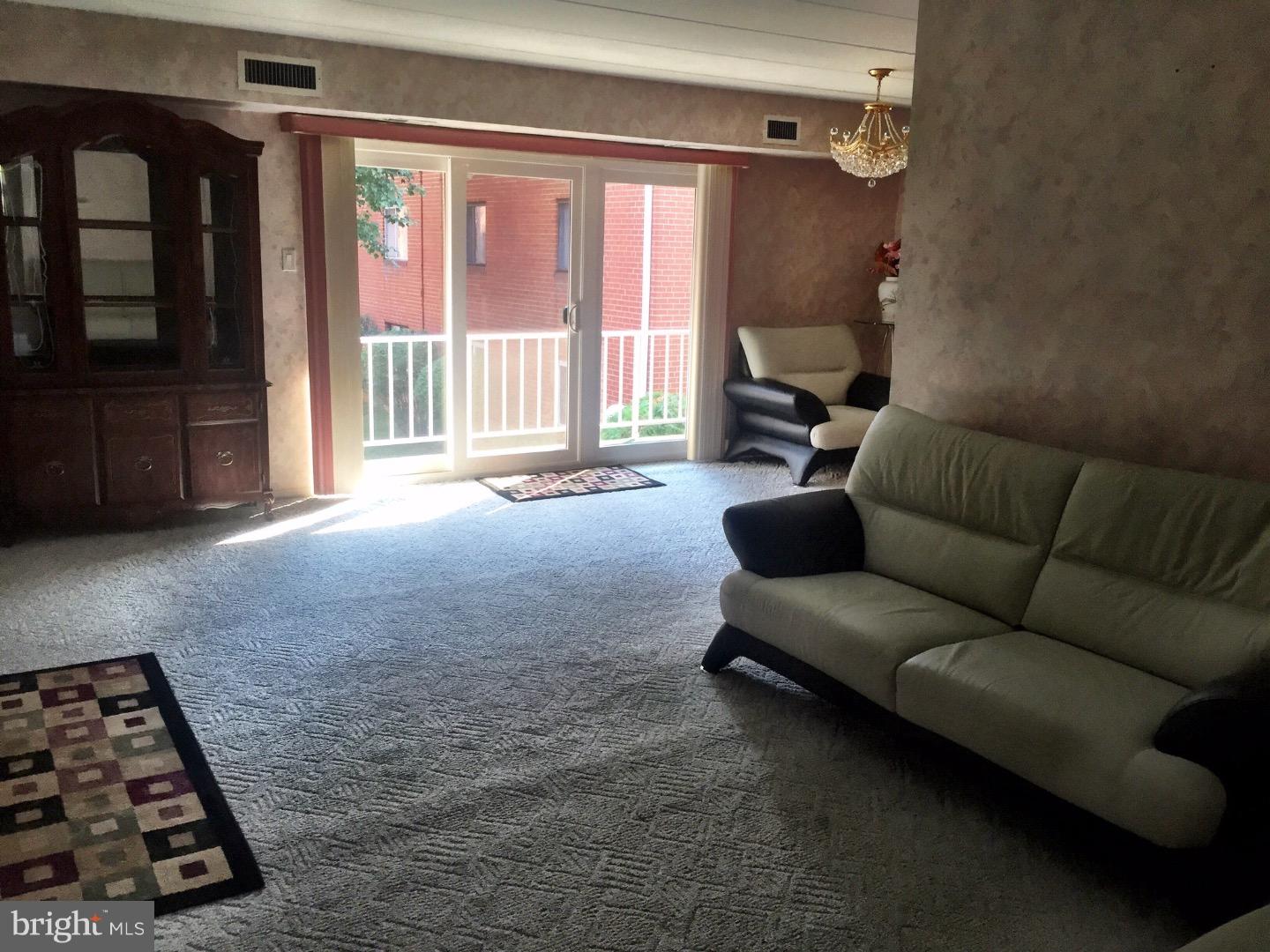 809 Red Lion Road, Unit B33 Philadelphia, PA 19115 - Photo 4 of 15