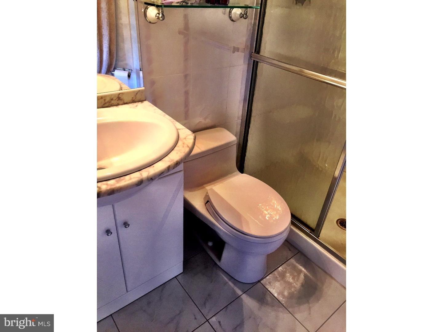 809 Red Lion Road, Unit B33 Philadelphia, PA 19115 - Photo 10 of 15