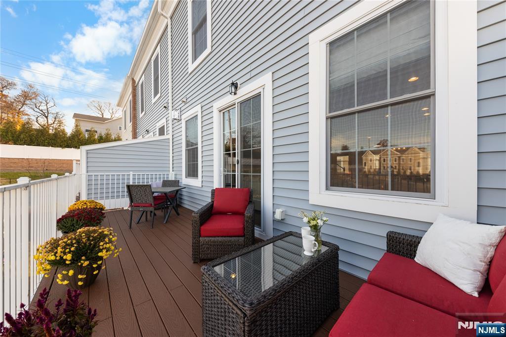 227 Bradley Drive Wood-Ridge, NJ 07075 - Photo 26 of 50