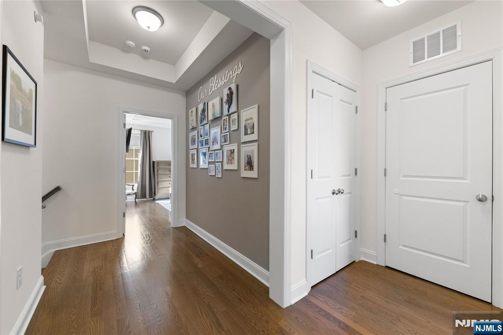 227 Bradley Drive Wood-Ridge, NJ 07075 - Photo 29 of 50