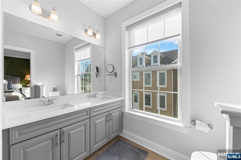 227 Bradley Drive Wood-Ridge, NJ 07075 - Photo 34 of 50