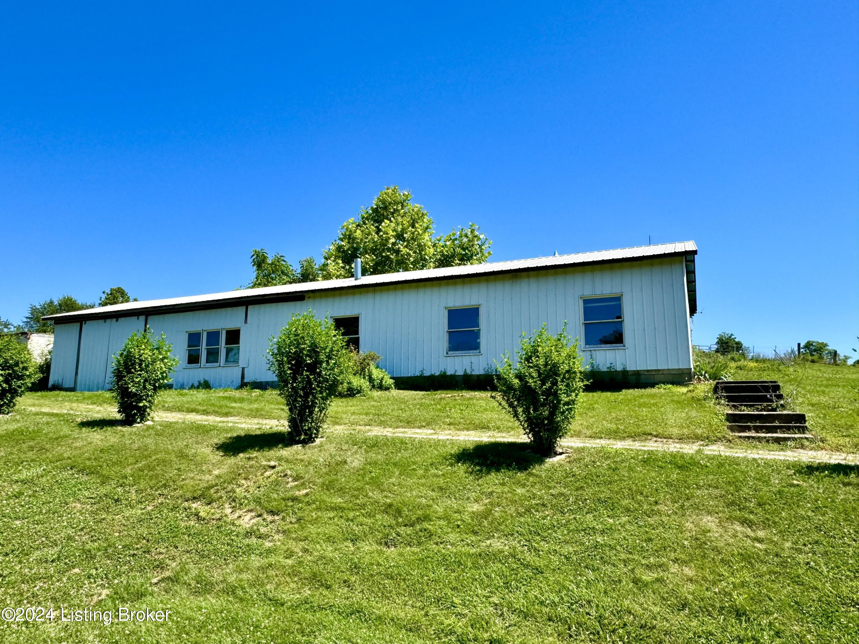 2331 Orchard Road Flemingsburg, KY 41041 - Photo 40 of 83 IMG_8071