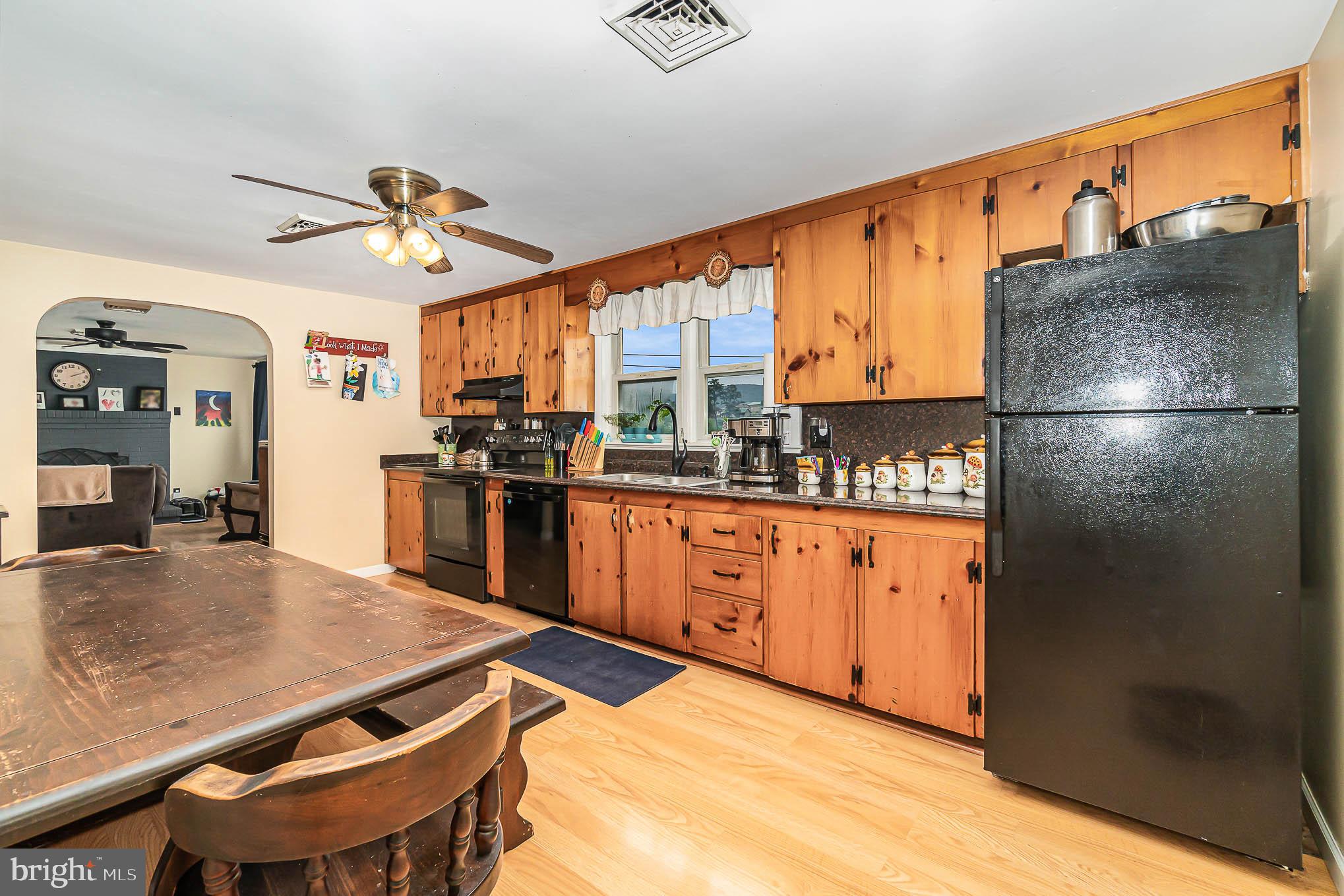 1160 North Middleton Road Carlisle, PA 17013 - Photo 14 of 36 Gallery Image 14