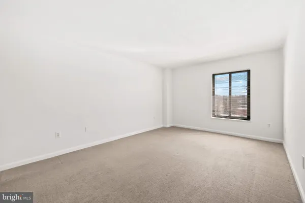 $365,000 | 4500 South Four Mile Run Drive, Unit 413, Arlington, VA 22204