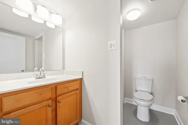$365,000 | 4500 South Four Mile Run Drive, Unit 413, Arlington, VA 22204