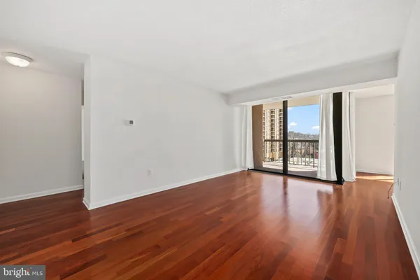 $365,000 | 4500 South Four Mile Run Drive, Unit 413, Arlington, VA 22204