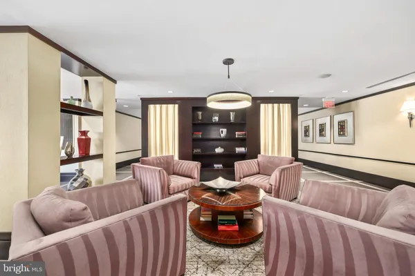 $365,000 | 4500 South Four Mile Run Drive, Unit 413, Arlington, VA 22204