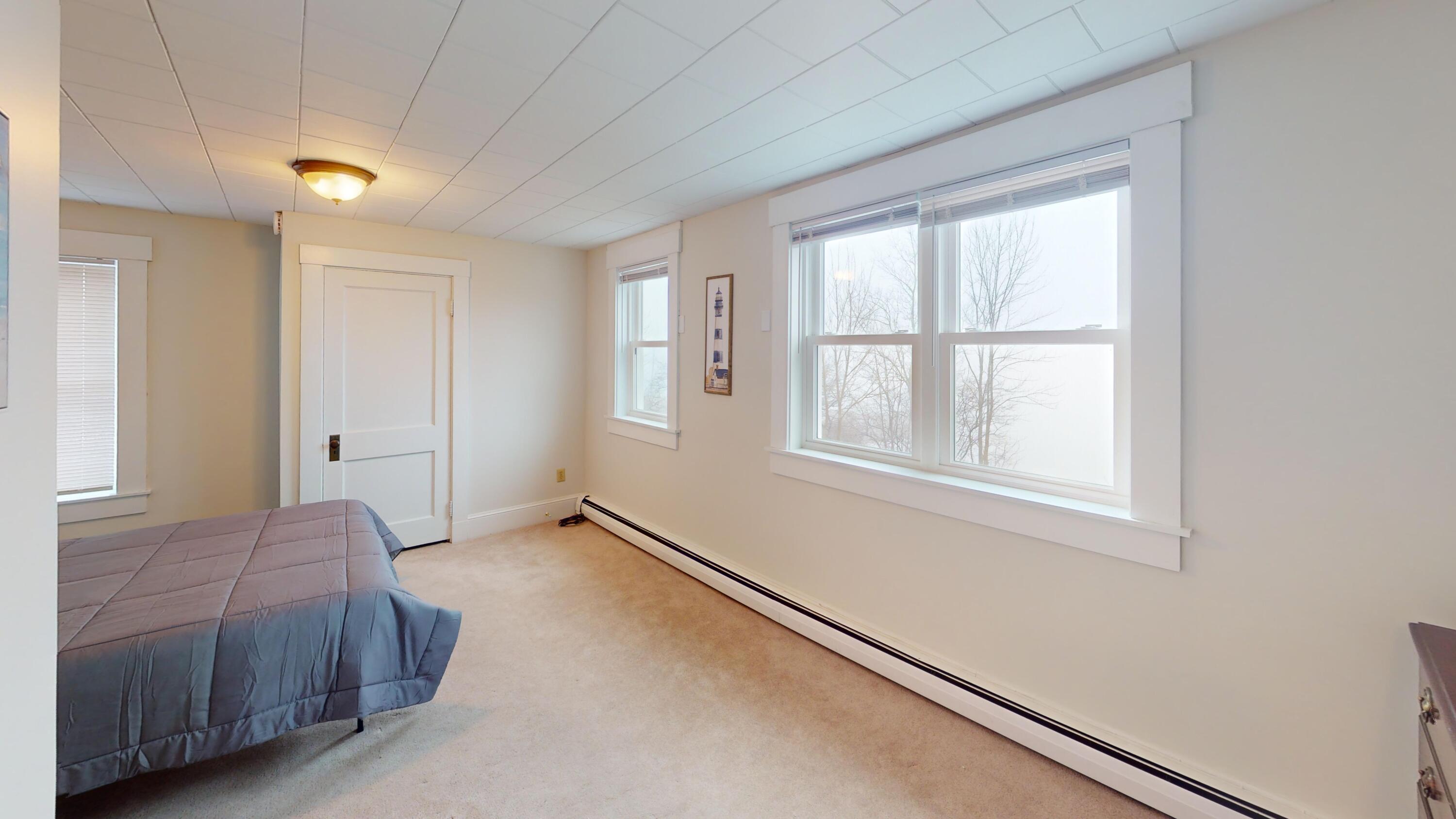71 East Main Street Searsport, ME 04974 - Photo 38 of 54 Oceans-Edge-Bedroom