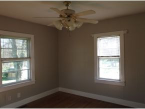 222 Greenlee Road Johnson City, TN 37601 - Photo 6 of 12 2nd bedroom