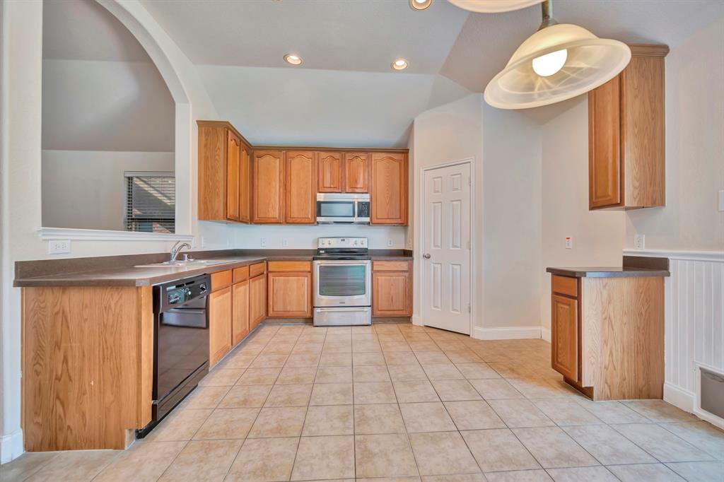 3909 Long Hollow Road Fort Worth, TX 76262 - Photo 6 of 20
