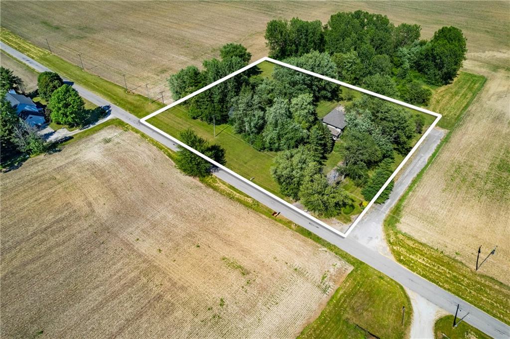 8770 South Center Road Muncie, IN 47302 - Photo 5 of 30 Gallery Image 5