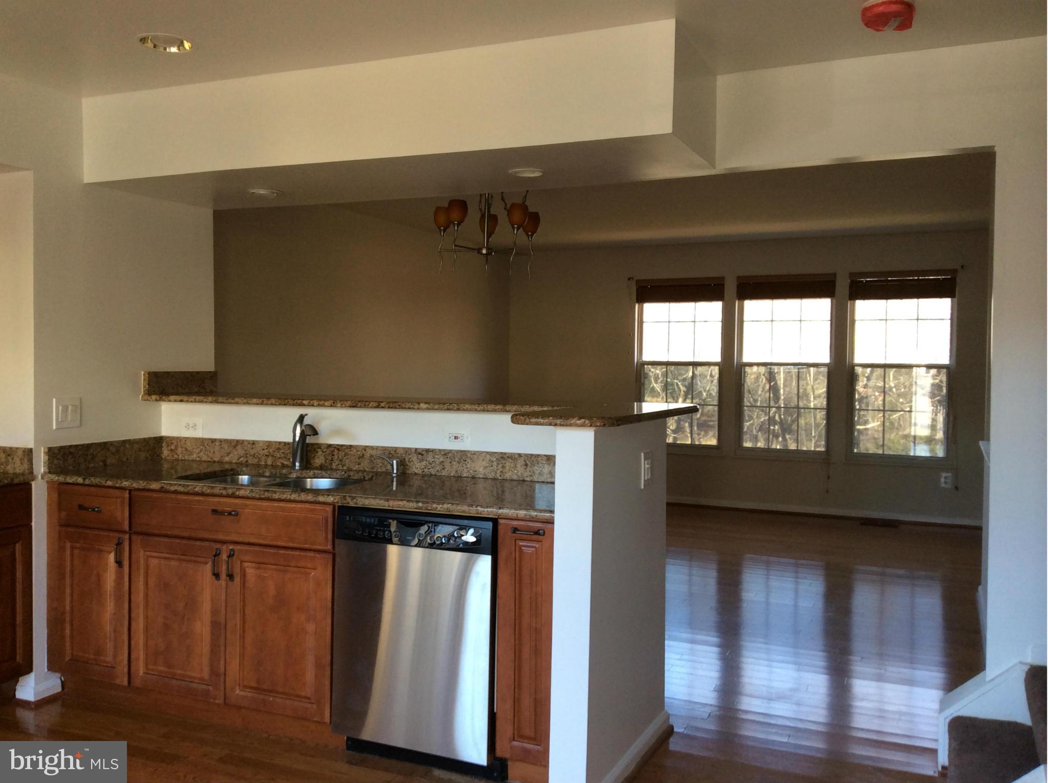 9554 Buttonbush Court, Unit J Manassas, VA 20110 - Photo 4 of 20 View