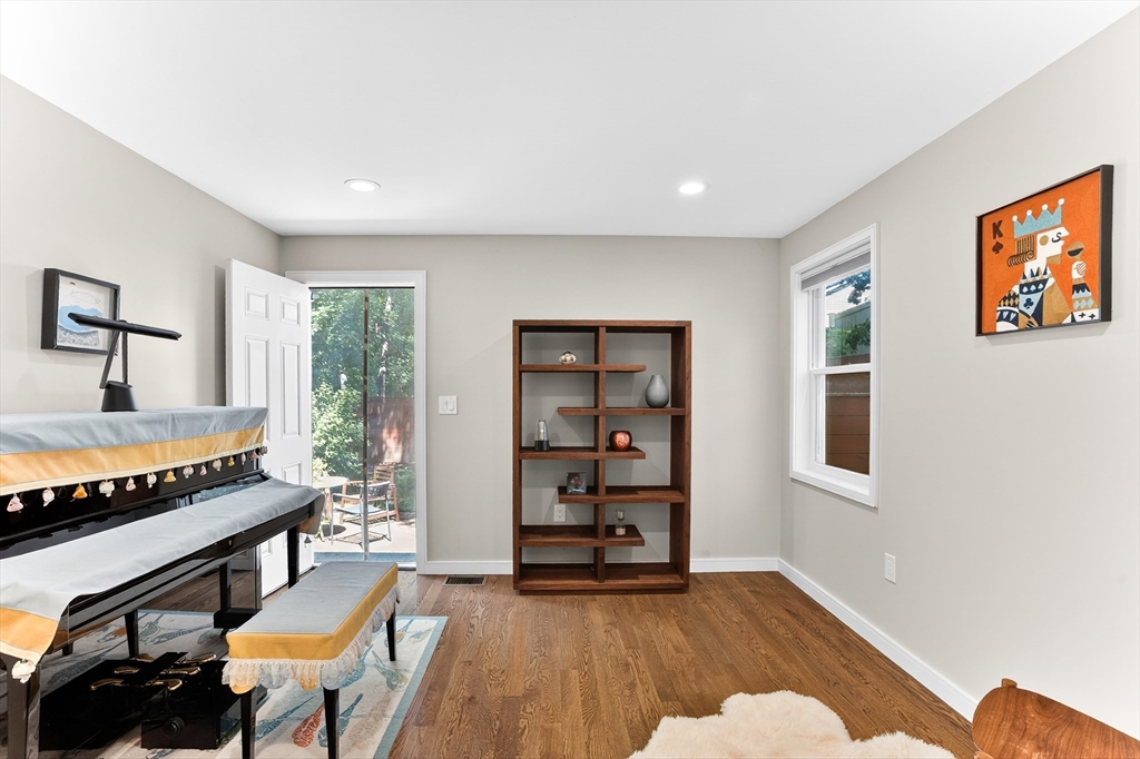 142 Edinboro Street, Unit 142 Newton, MA 02460 - Photo 14 of 40