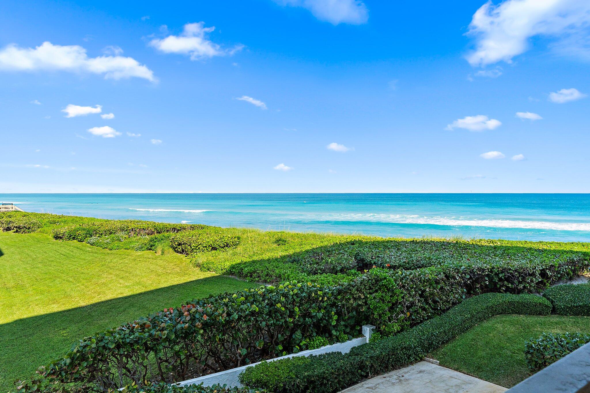 19850 South Beach Road, Unit 3D Jupiter, FL 33469 - Photo 47 of 54 a view of an ocean and beach
