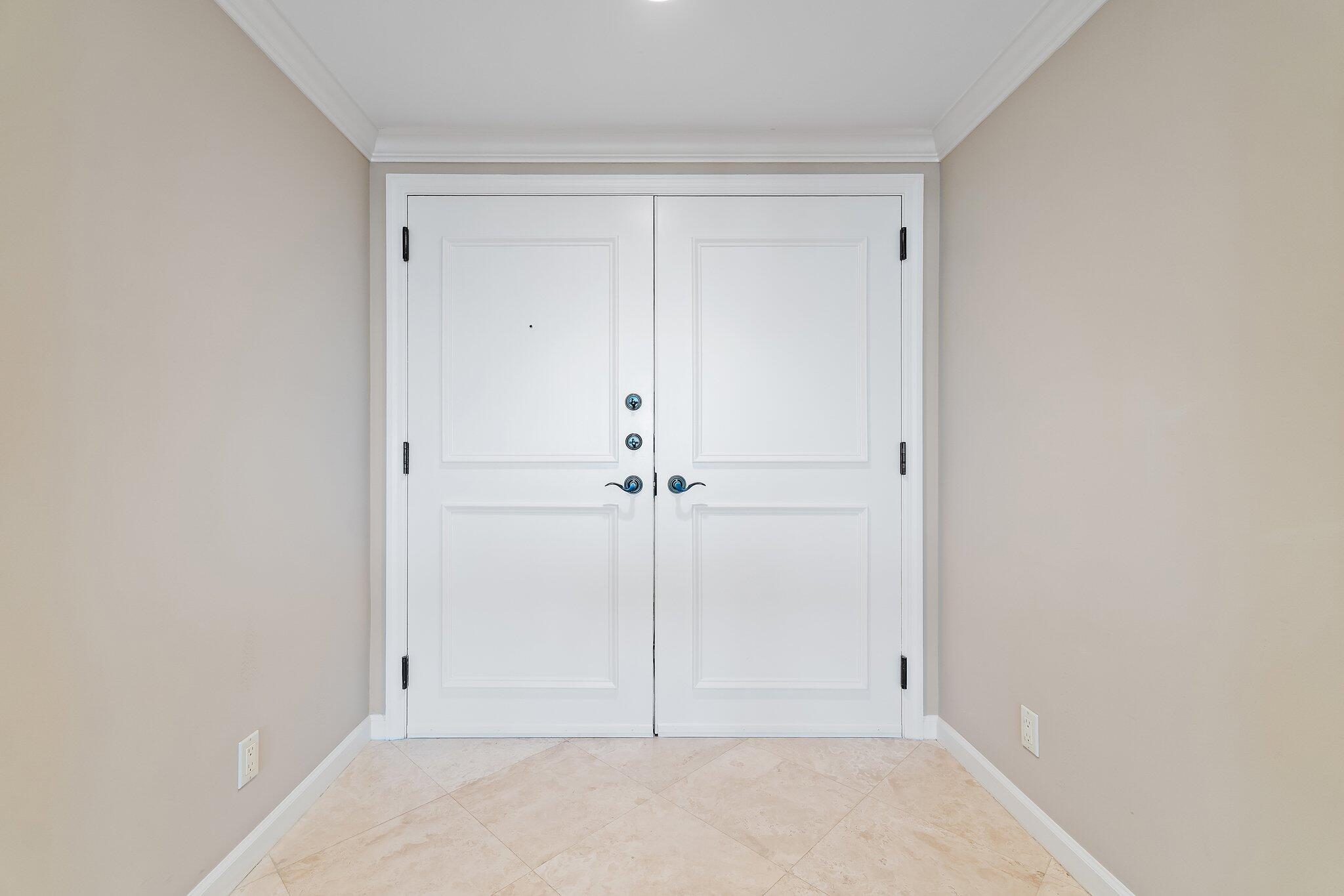 19850 South Beach Road, Unit 3D Jupiter, FL 33469 - Photo 6 of 54 IMG_7997