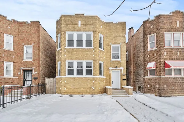$425,000 | 7811 South Honore Street, Chicago, IL 60620