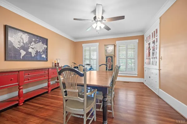 $1,050,000 | 14431 Wyatts Way, Huddleston, VA 24104